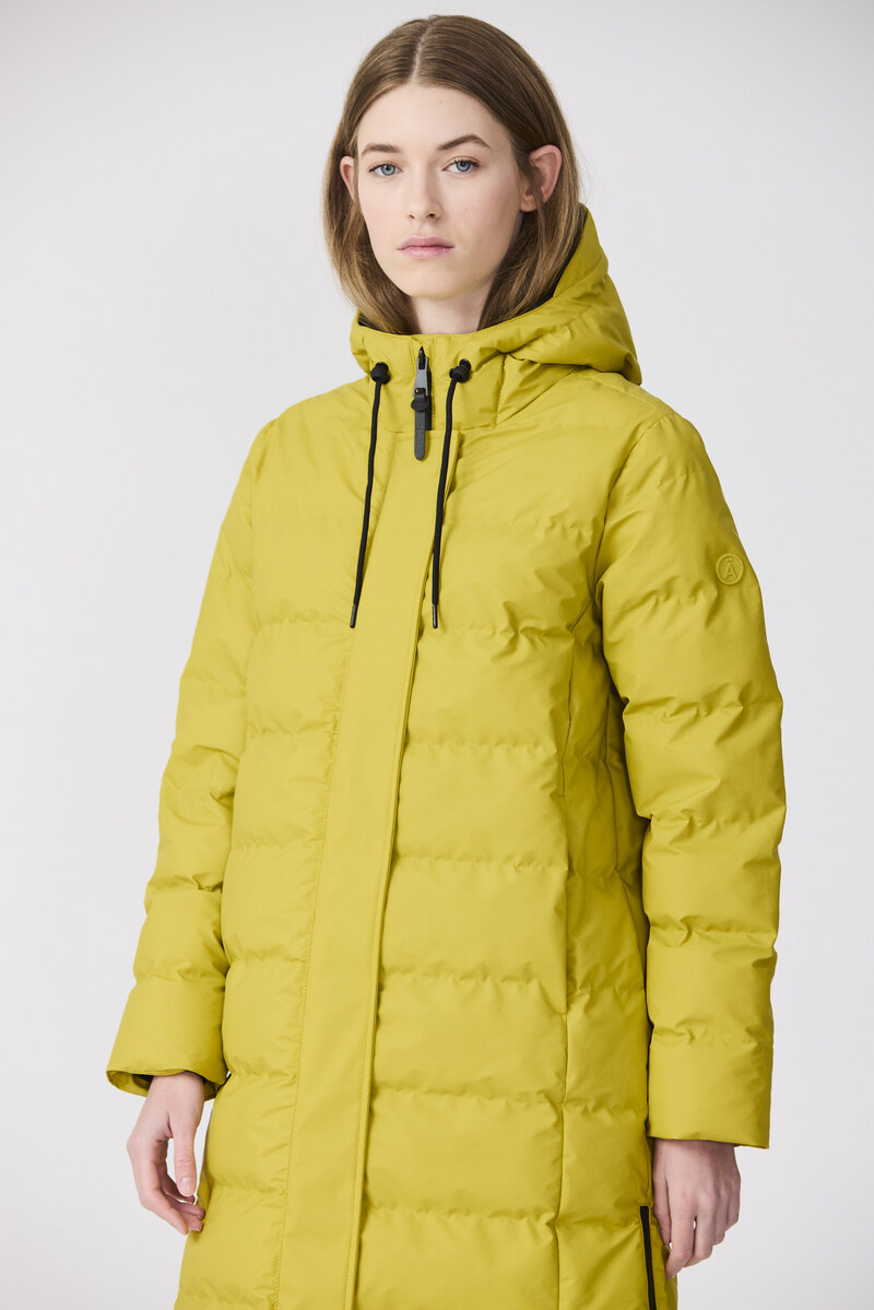 ABRIGO PUDDLE COLOR MOSTAZA 3